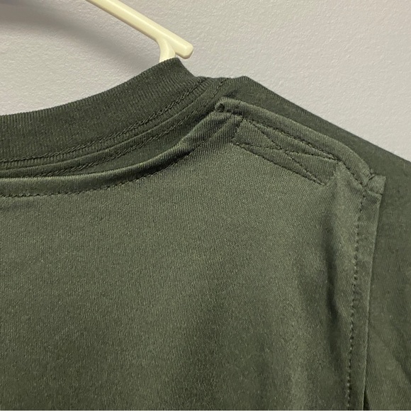 NWT Star Wars Dart Vader Disney Black short sleeve tee with removable cape - Picture 5 of 7